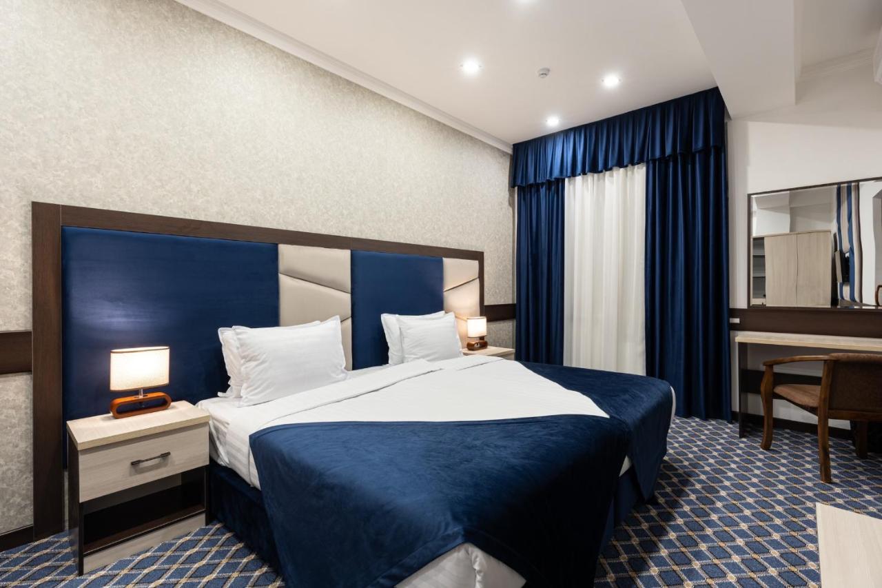 Shahzoda Grand Hotel - "Best Hotel Award Winner" Solnechnyy ภายนอก รูปภาพ